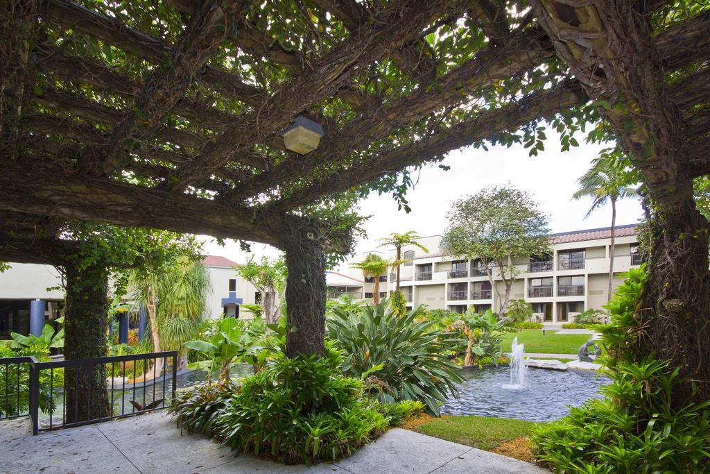 Miami Lakes Hotel Exterior foto
