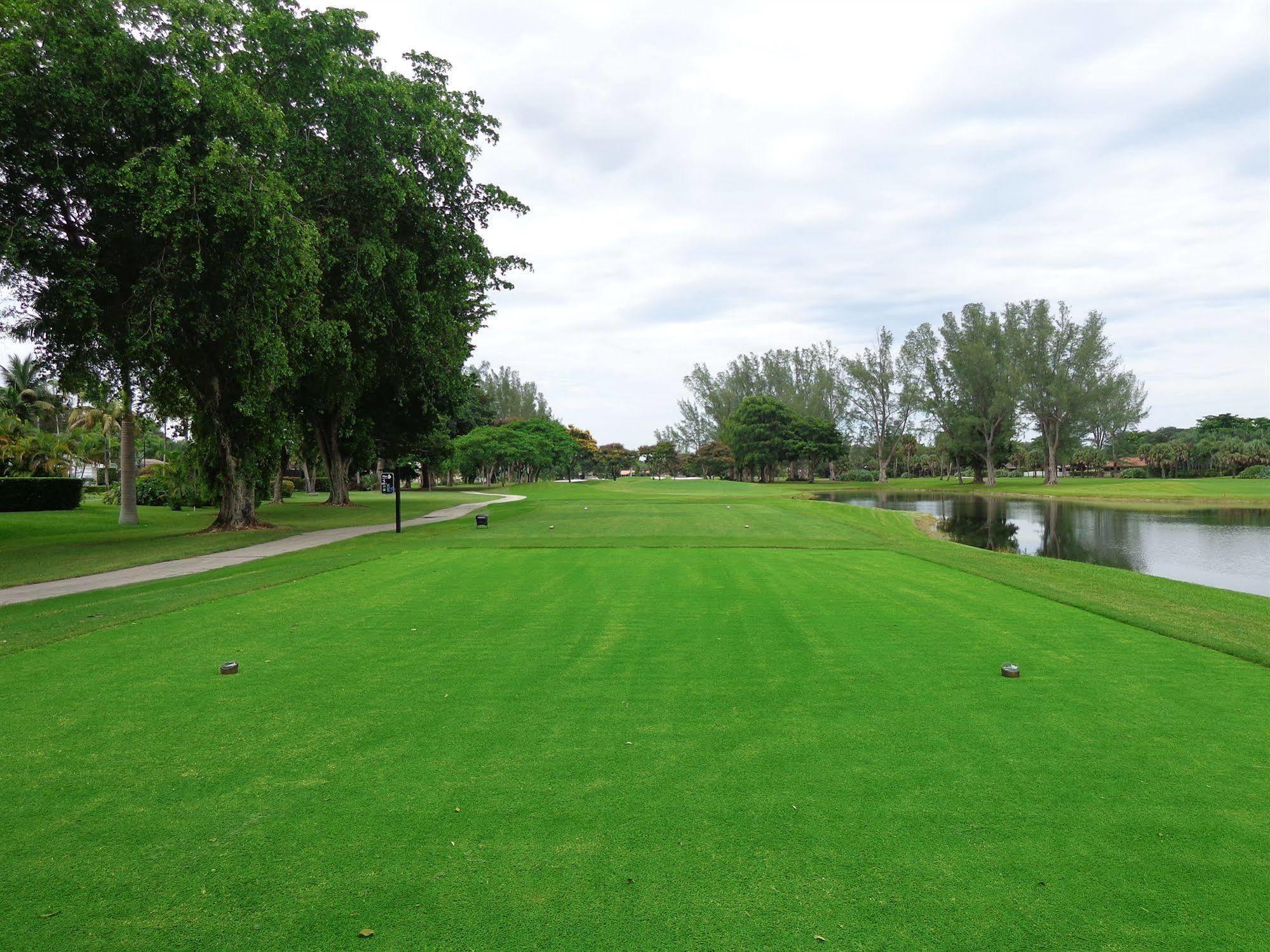 Miami Lakes Hotel Exterior foto